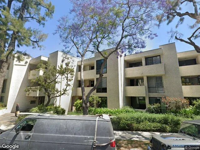 8400 De Longpre Ave, Apt 209, view 1